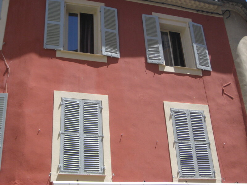 Red Building Facade — Neutral