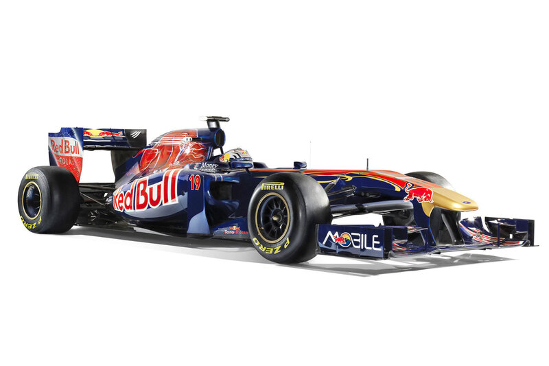Red Bull Formula 1 Car — Blue, Dynamic