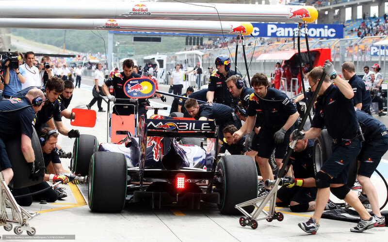 Red Bull pit stop