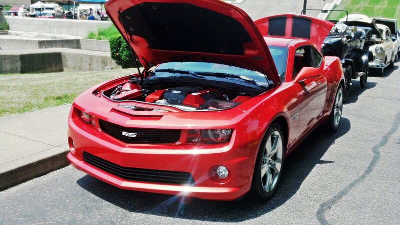 Red Camaro Ss — Bright
