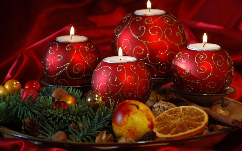 Red Candle Ornaments — Festive, Winter