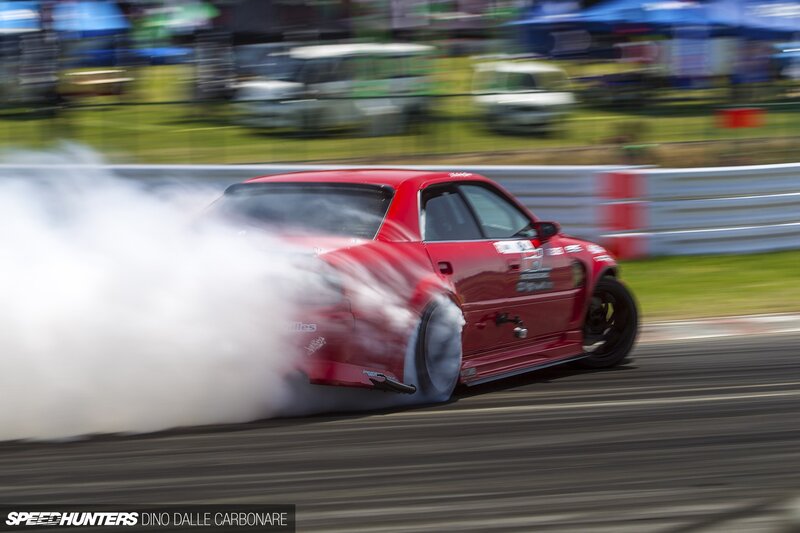 Red Car Drifting — Dynamic