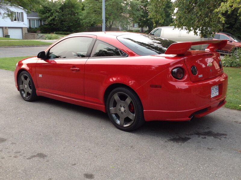 Red Chevrolet Cobalt Ss