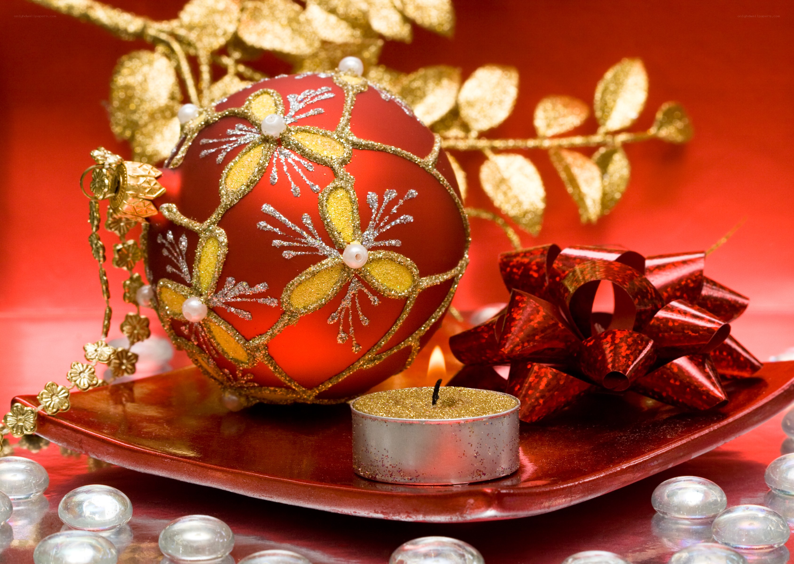 Red Christmas ornament display