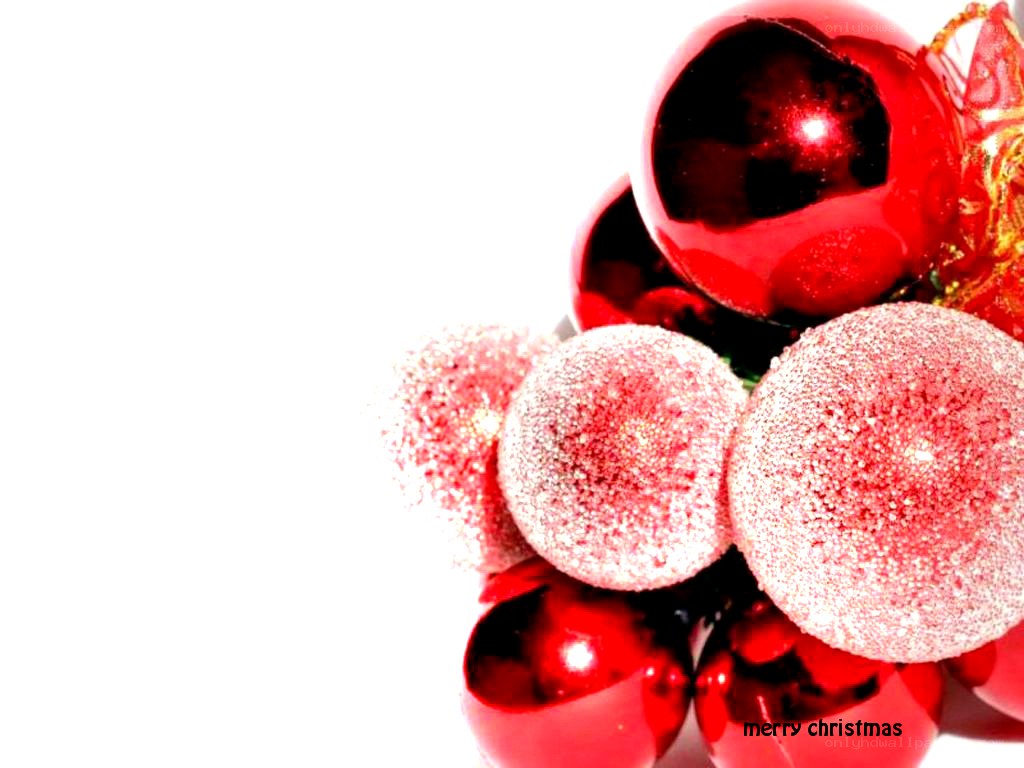red christmas ornaments
