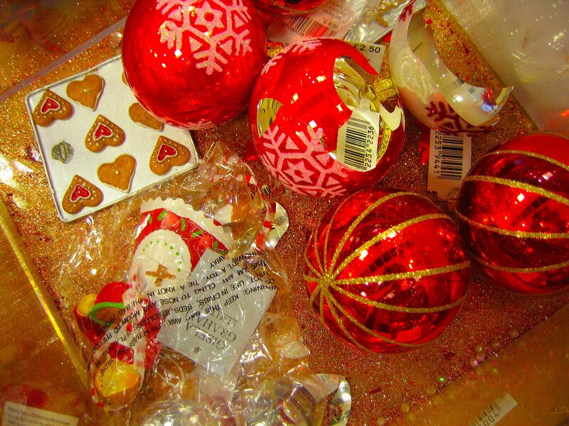 Red Christmas Ornaments — Festive, Winter, Photograph