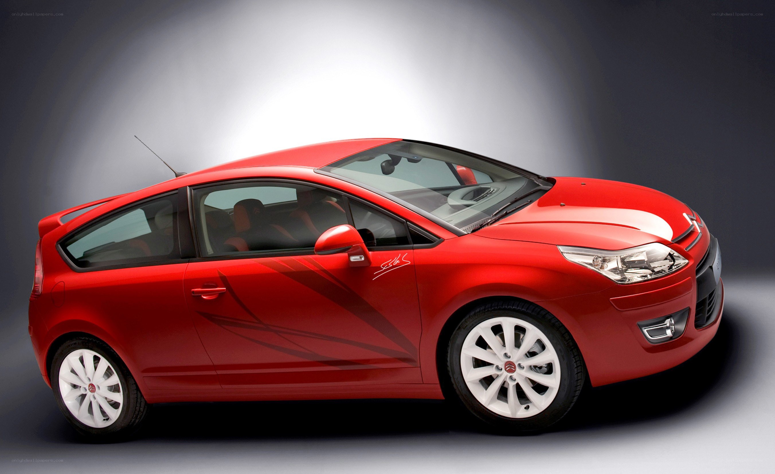 Red Citroën C4 Concept car