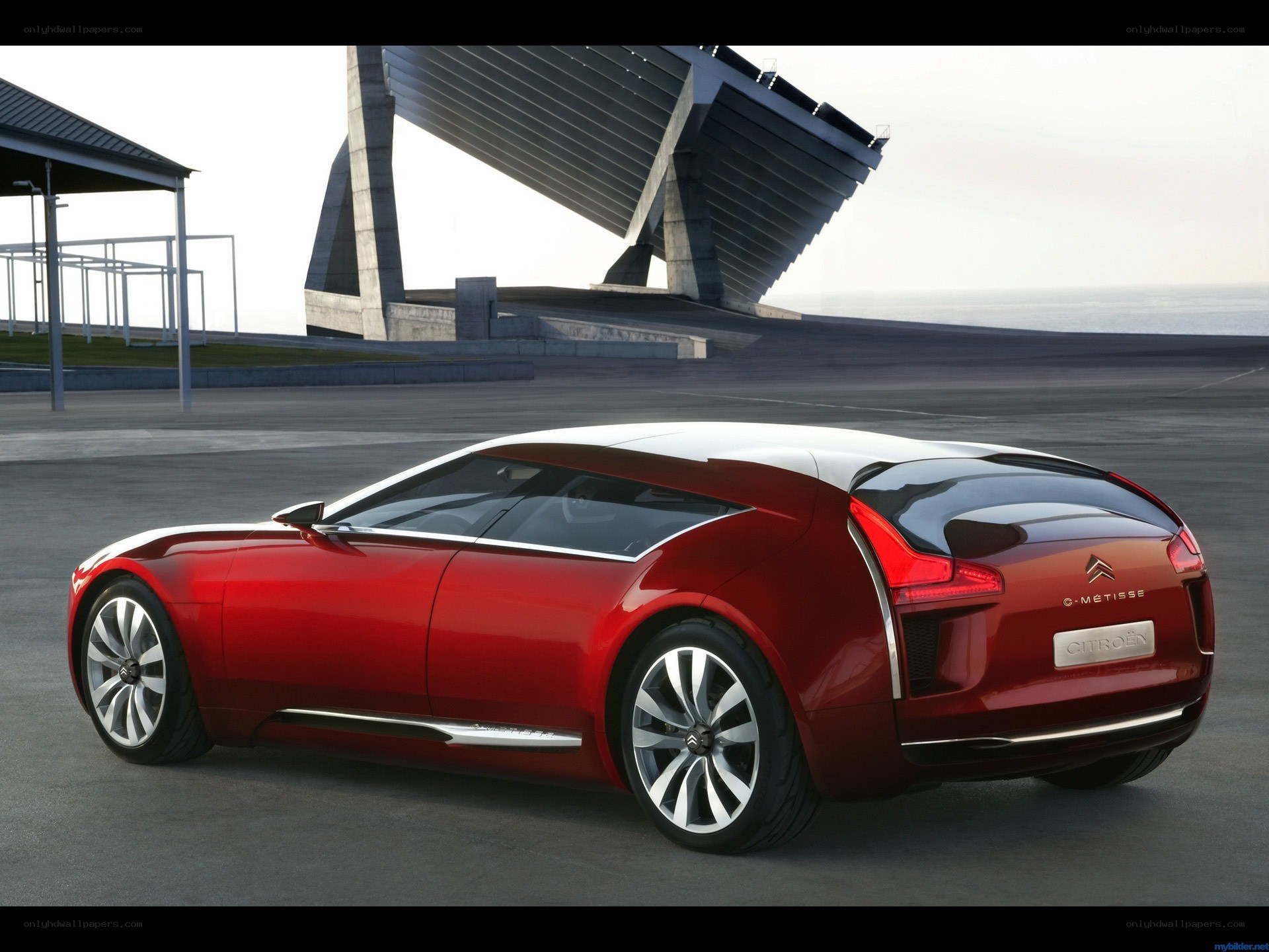 Red Citroën concept car