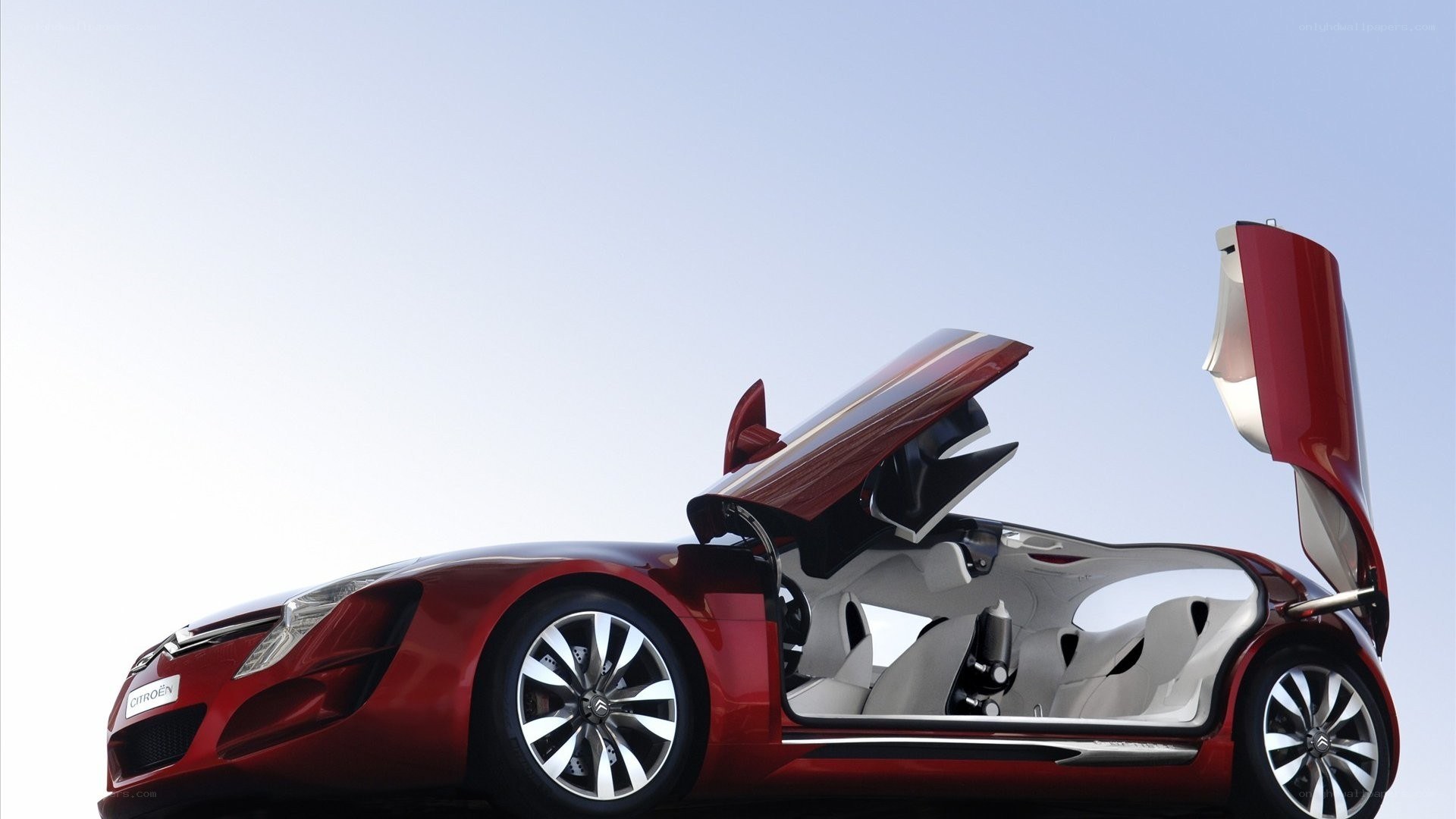 Red Citroën concept car
