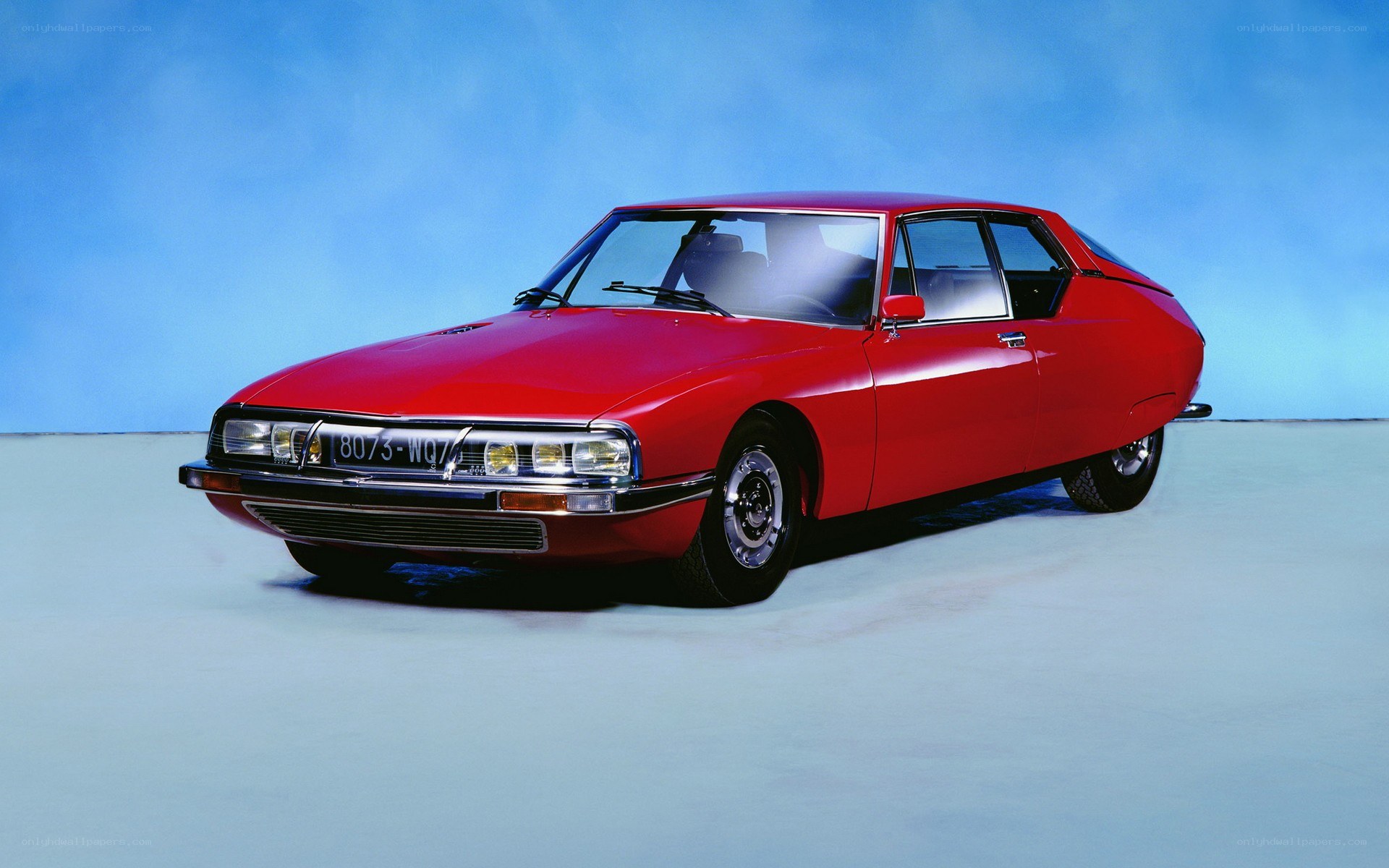 Red Citroën CX sedan