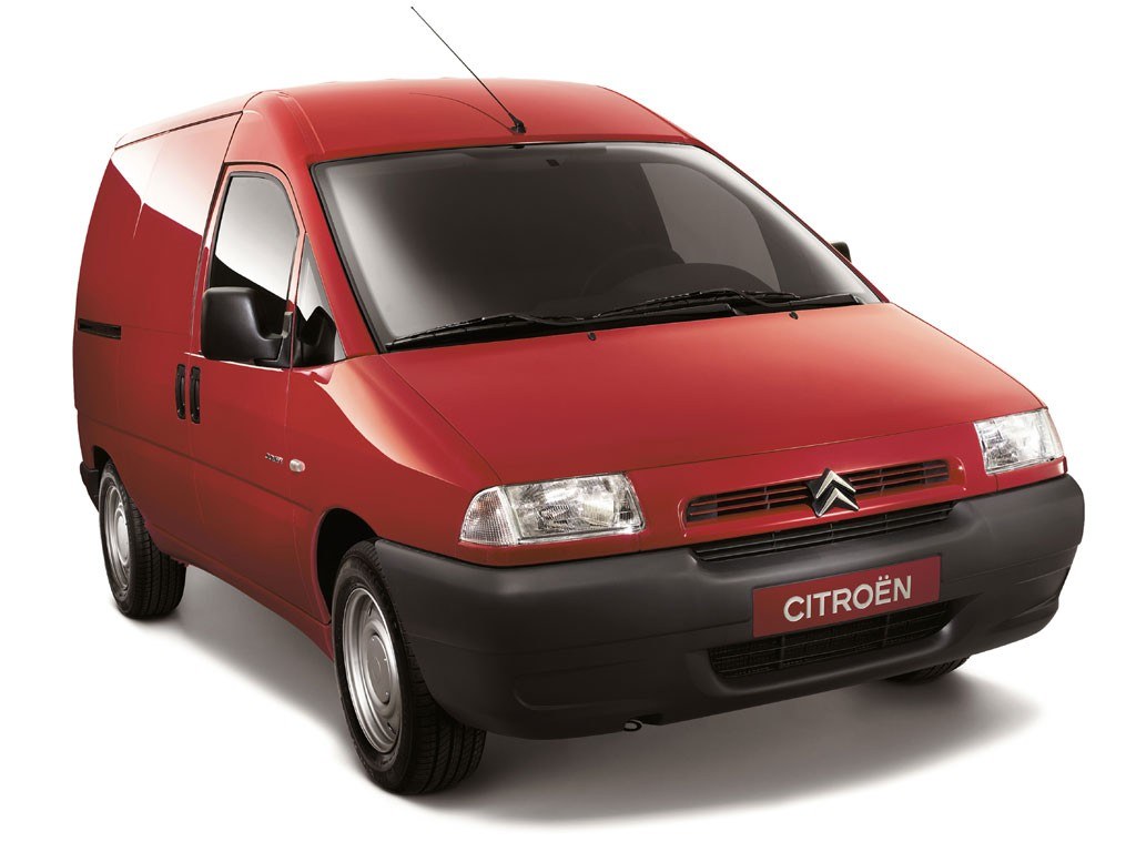 Red Citroën van