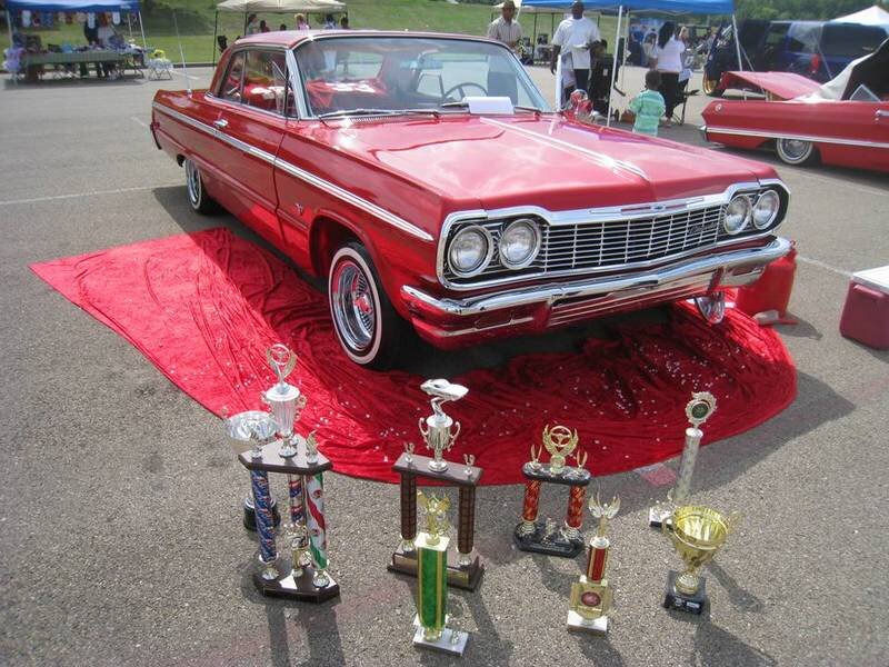 Red Classic Car — Showcase, Afternoon, Photograph, Trophies