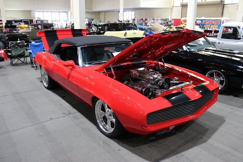 Red Classic Car — Showcase, Photograph, Car Show, Engine