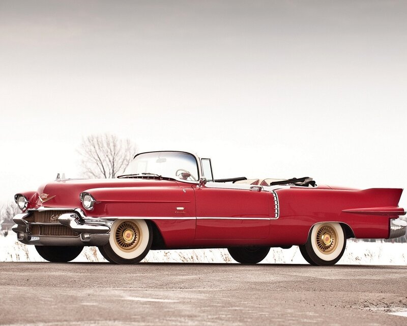 Red Classic Convertible — Serene, Winter