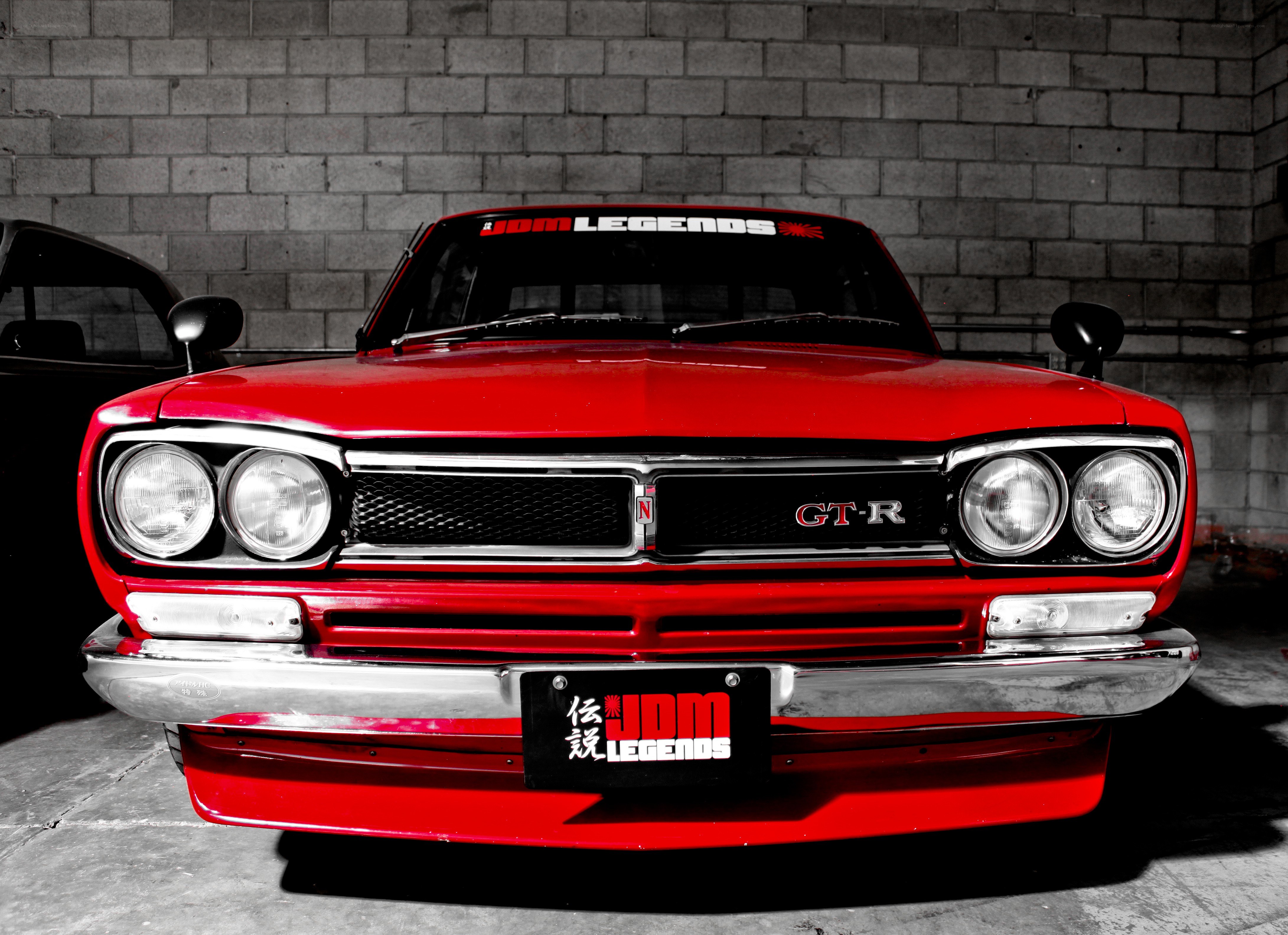 Red classic GT-R car