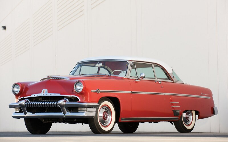 Red classic Mercury Montclair