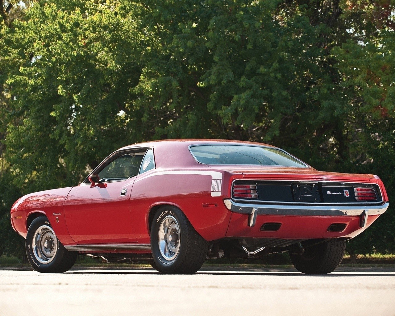 Red classic muscle car