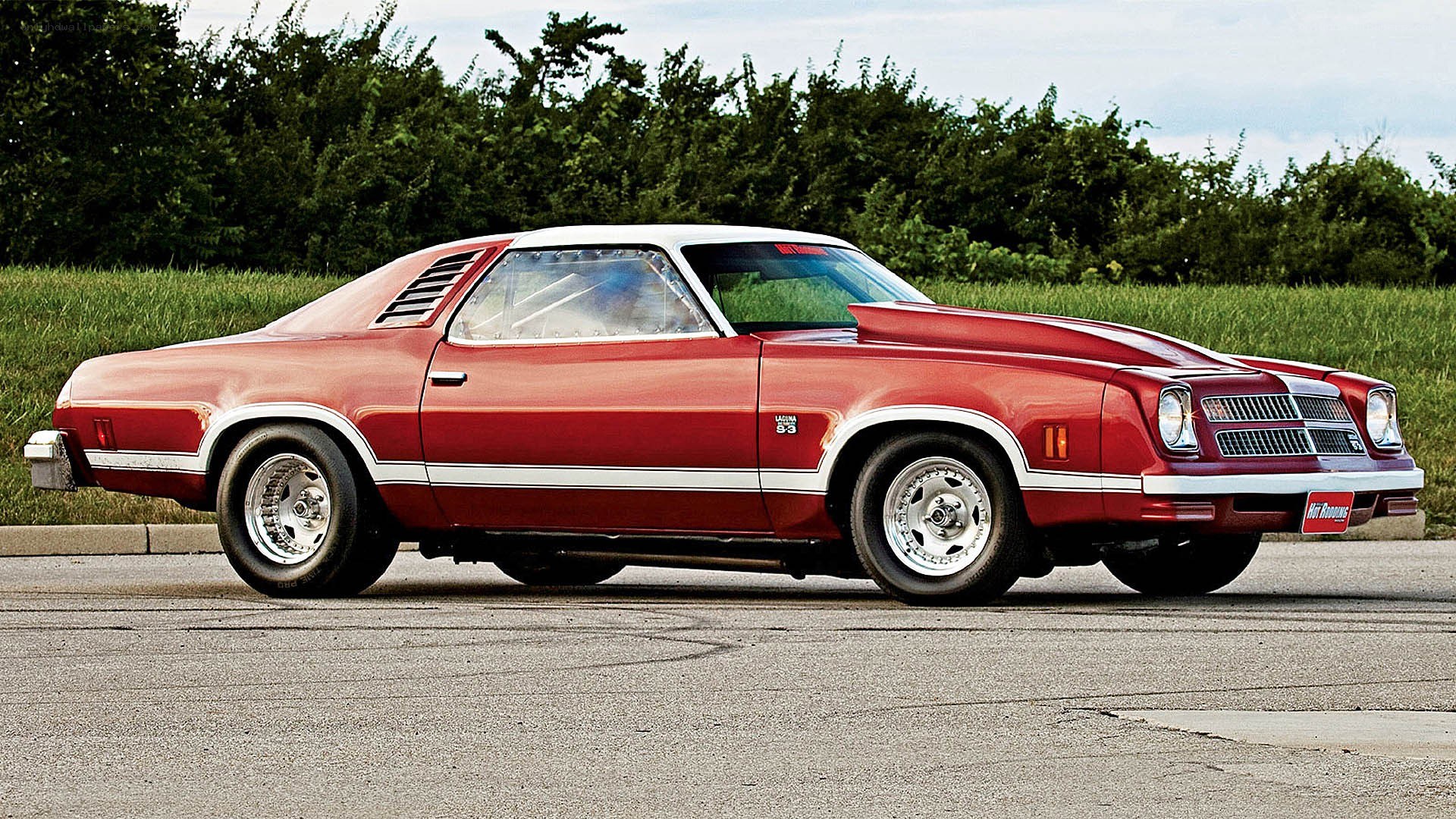 Red classic muscle car