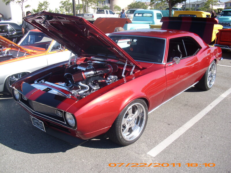 Red Classic Muscle Car — Showcase, Afternoon