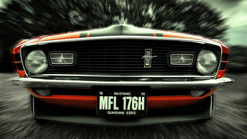Red Classic Mustang — Dynamic