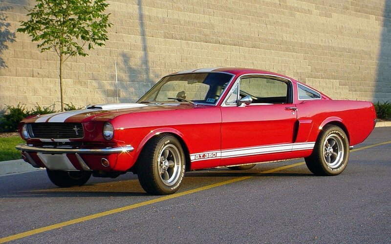 Red classic Mustang GT350