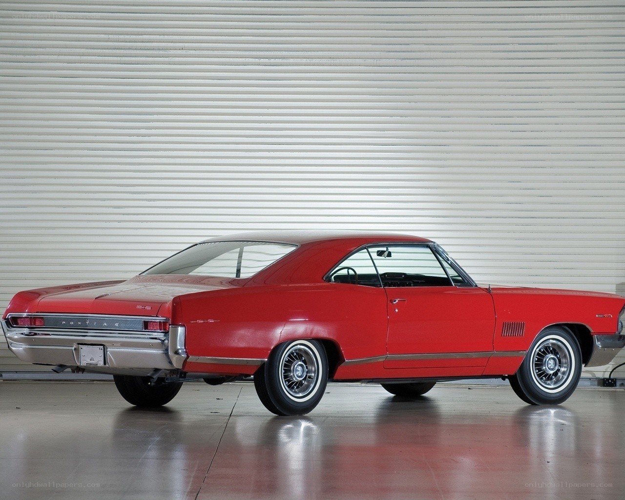 Red classic Pontiac car
