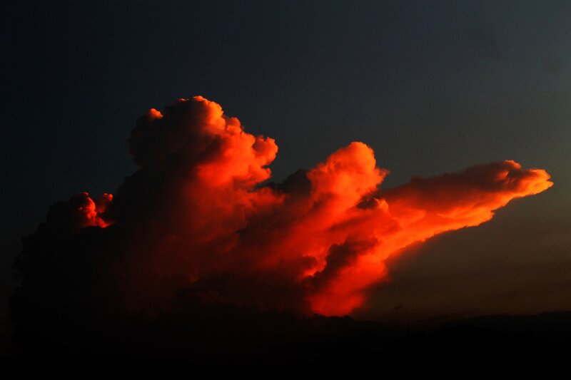 Red Cloud at Dusk — Dramatic
