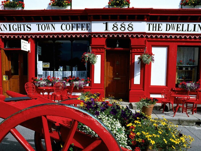 Red Coffee Shop