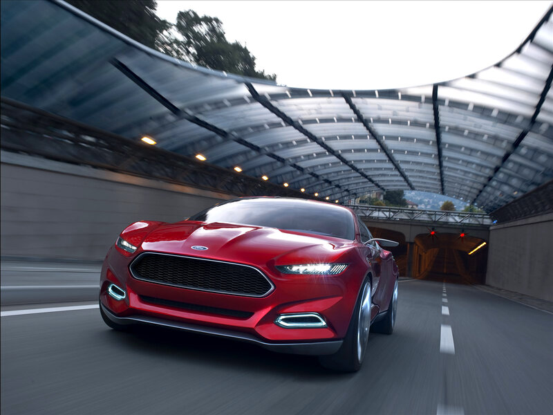 Red Concept Car — Dynamic, 3d Render, Tunnel