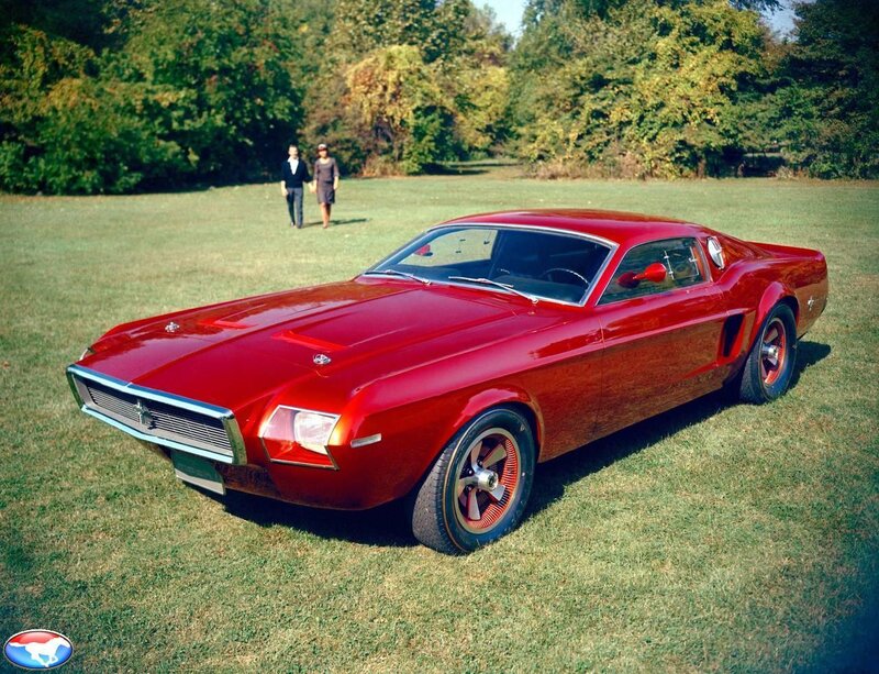 Red Concept Car — Serene