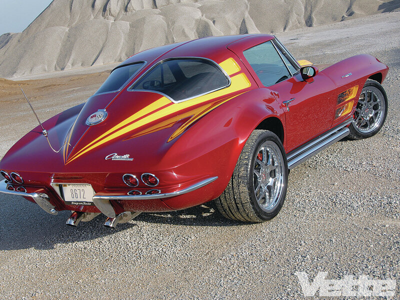 Red Corvette C2 — Dramatic