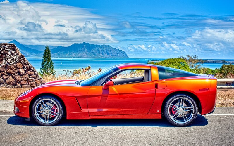 Red Corvette C6 — Serene