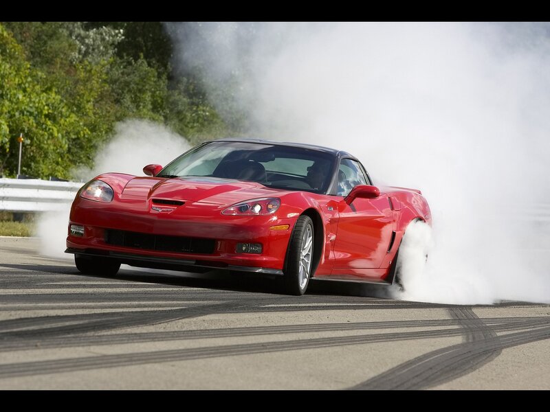 Red Corvette Car — Dynamic