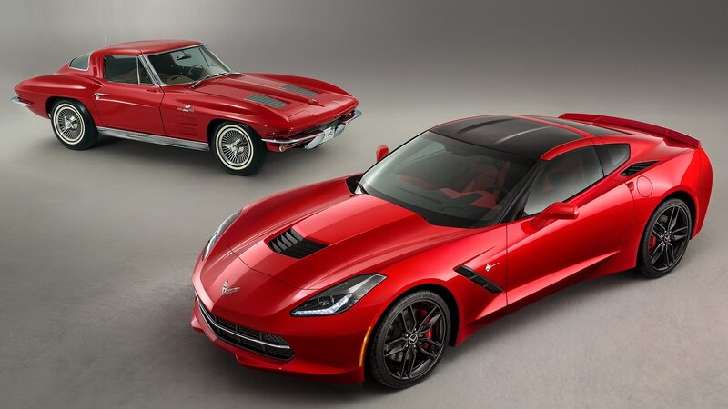 Red Corvette Cars — Dramatic, Photograph