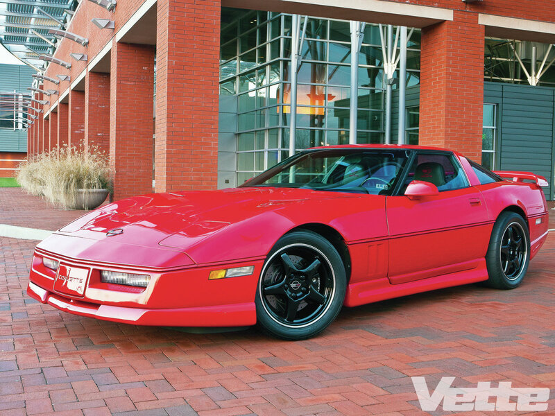 Red Corvette Sports Car — Calm