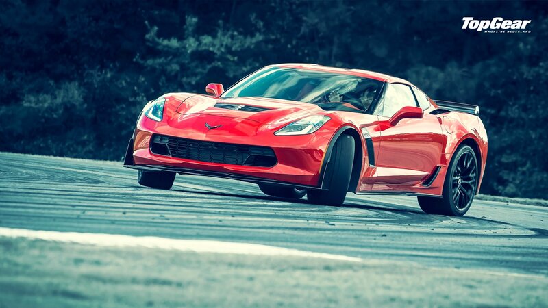 Red Corvette Sports Car — Dynamic, Photograph