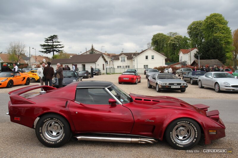 Red Corvette Stingray — Outdoor