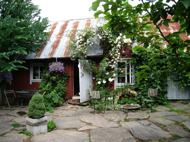 Red Cottage Garden