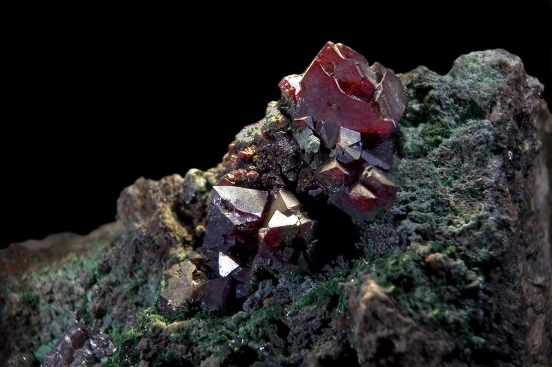 Red Crystals on Rock — Dramatic, Photograph
