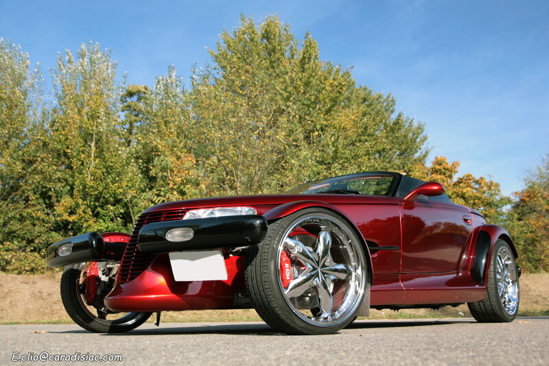 Red Custom Car — Calm, Autumn