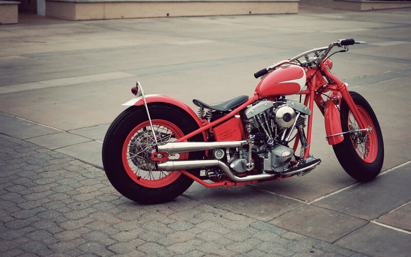 Red Custom Chopper Motorcycle — Calm, Photograph