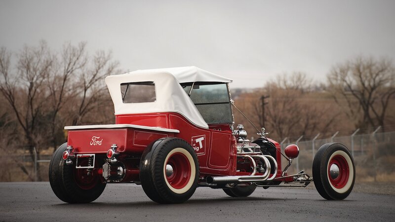 Red Custom Hot Rod — Dramatic