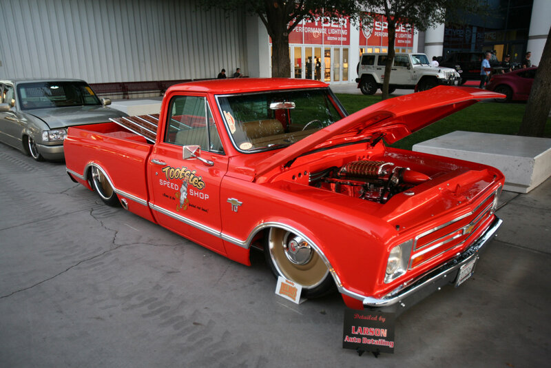 Red Custom Pickup Truck — Showcase, Night