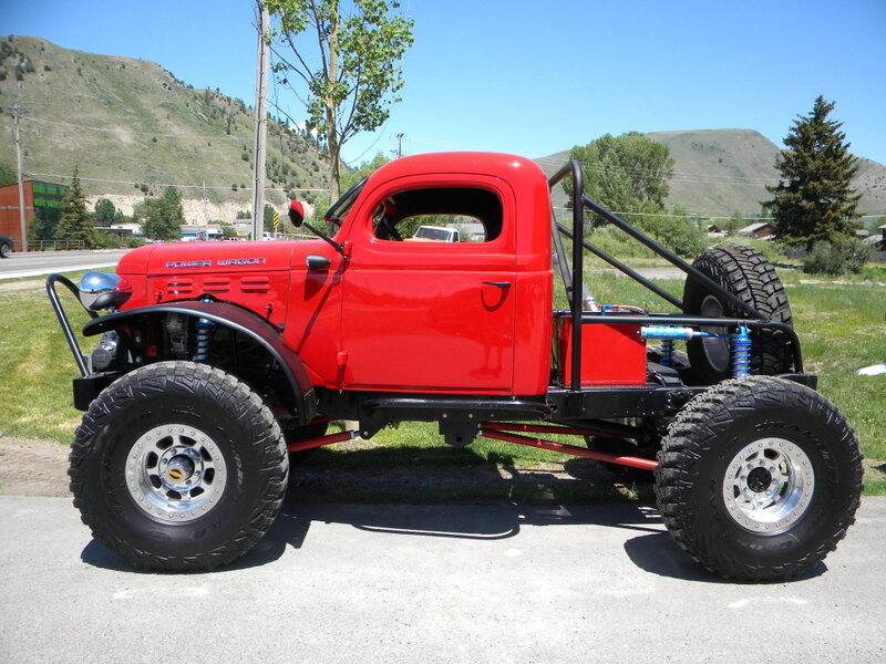 Red Custom Truck — Outdoor