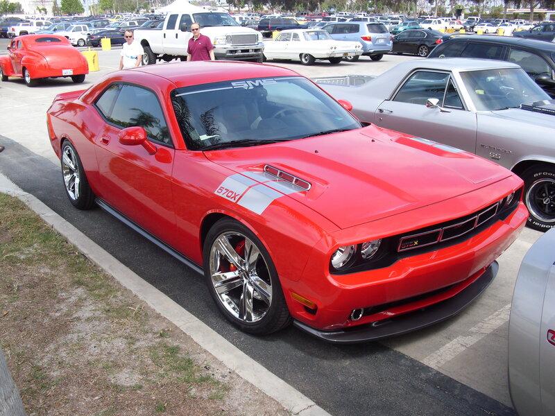 Red Dodge Challenger — Outdoor