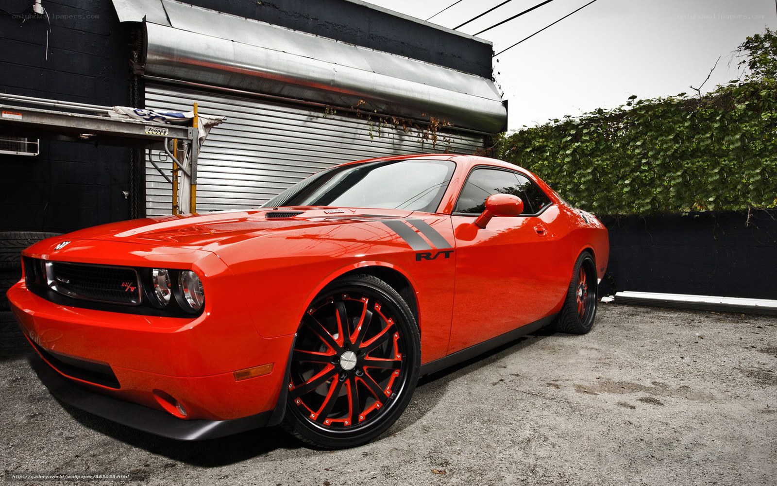 Red Dodge Challenger R/T