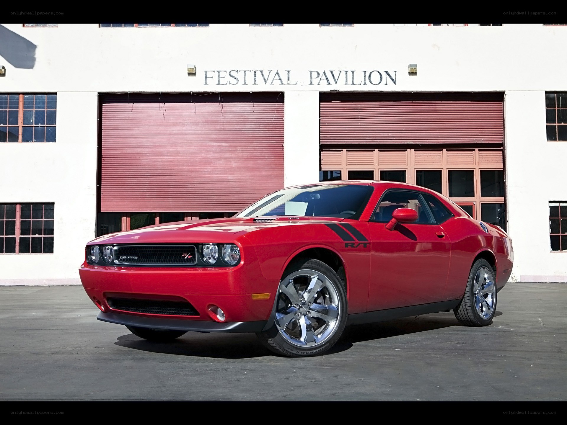Red Dodge Challenger R/T