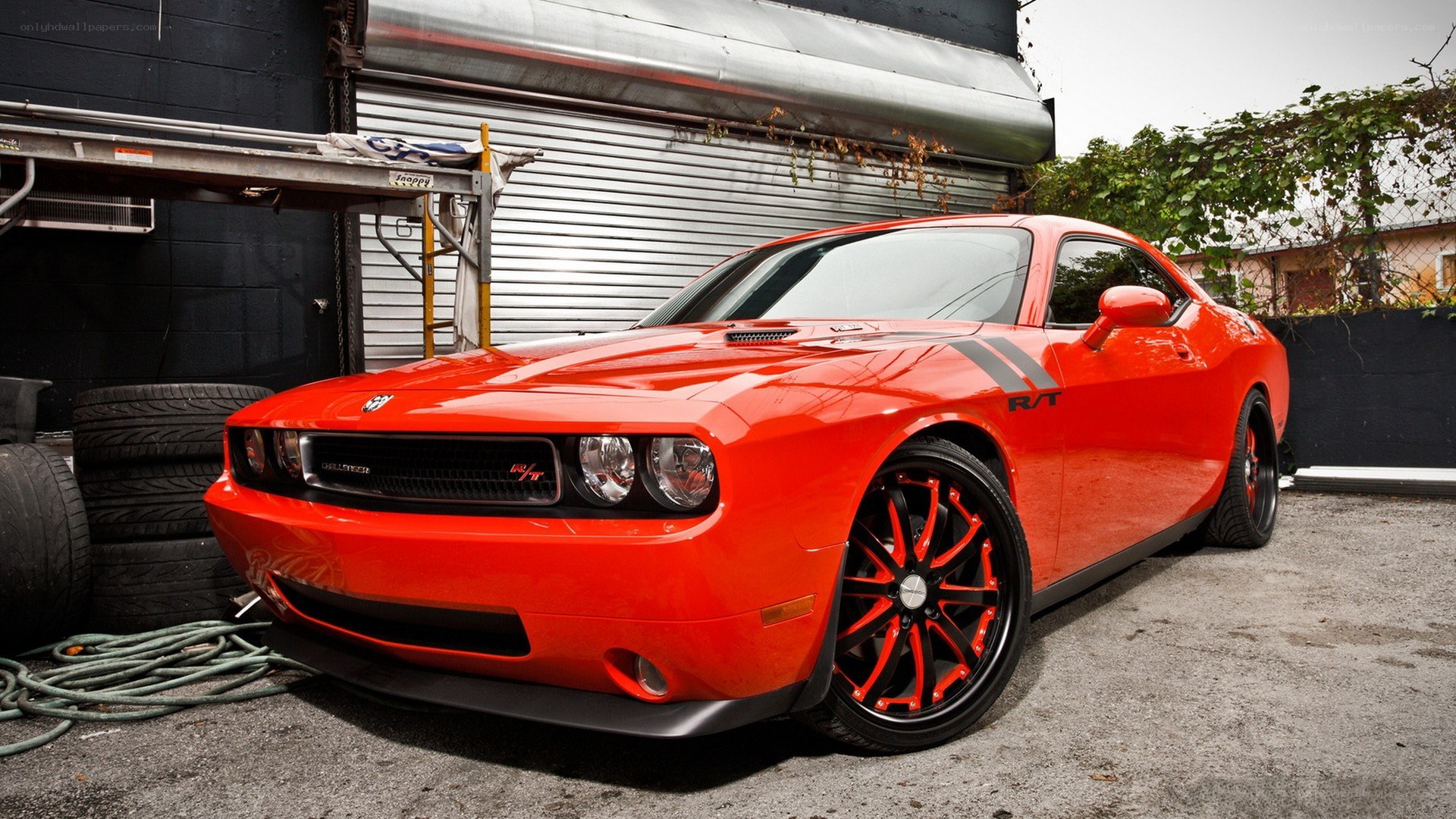 Red Dodge Challenger R/T