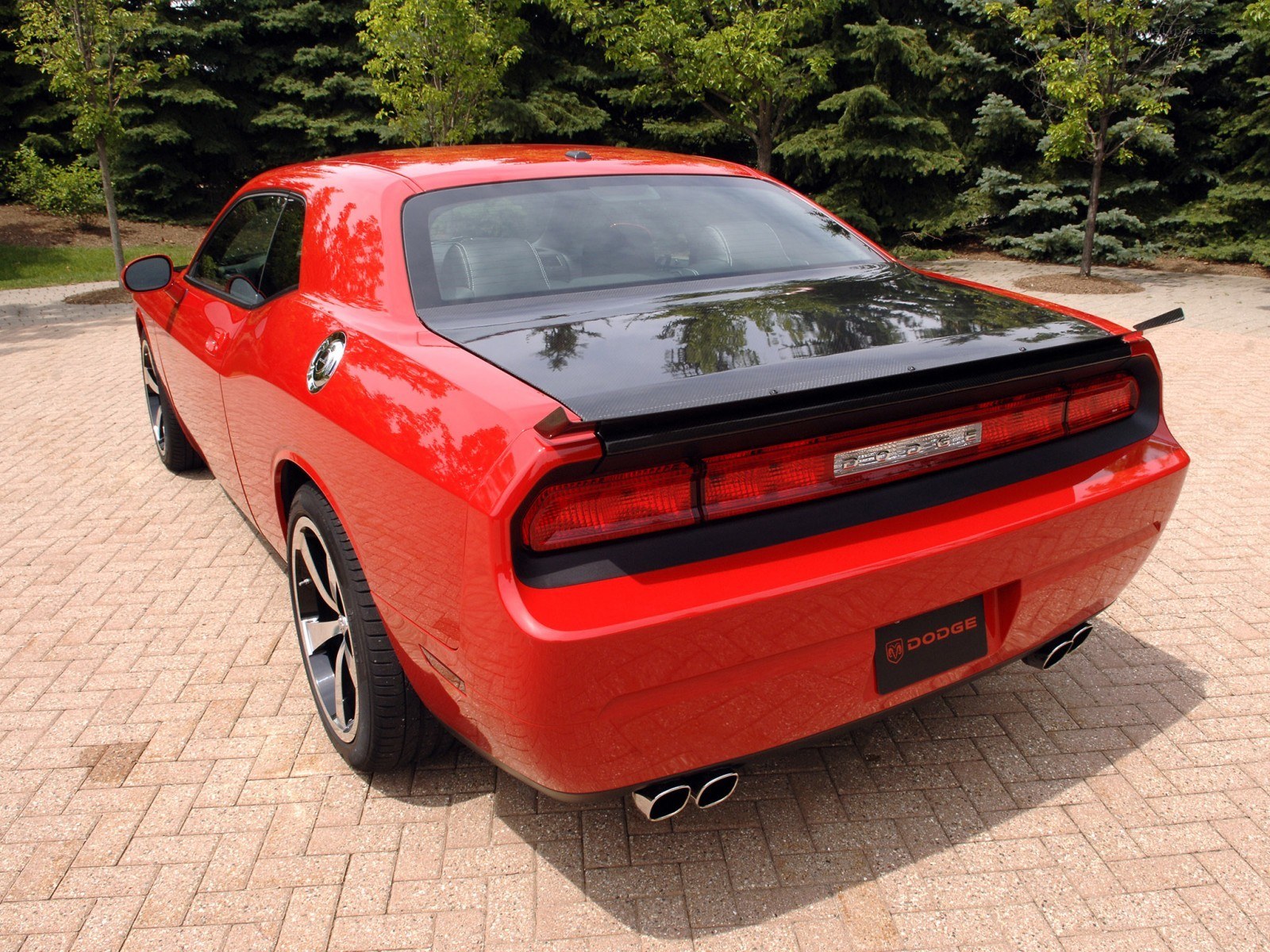 red dodge challenger rear view