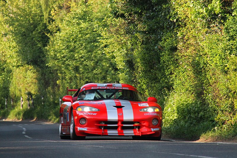 Red Dodge Viper — Dynamic